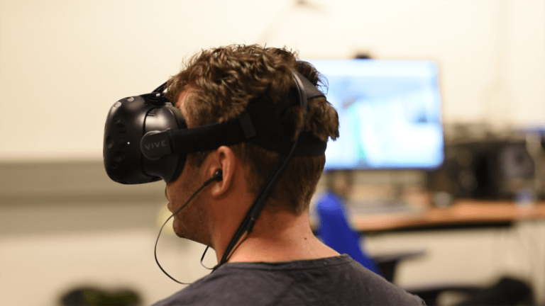 Projektet gør brug af virtual reality, som kan gøre det muligt for patienterne at træne enhver situation, som man ville undgå i det virkelige liv
